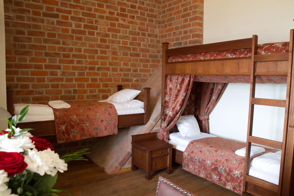Zamek Golubski Habitación foto